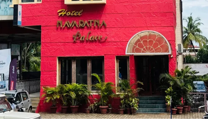 Hotel Navaratna Palace